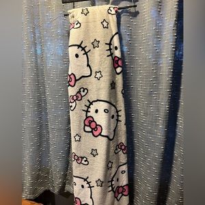 Hello kitty plush blanket